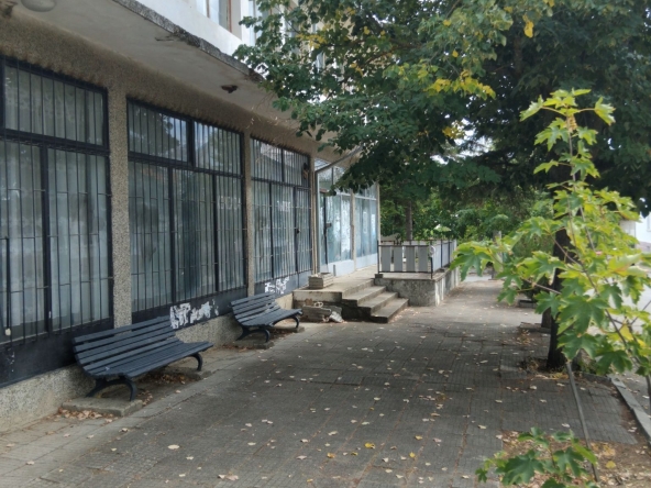 Магазин в с. Катрище, Област Кюстендил - 230 кв.м за 184 €/кв.м - Снимка #1