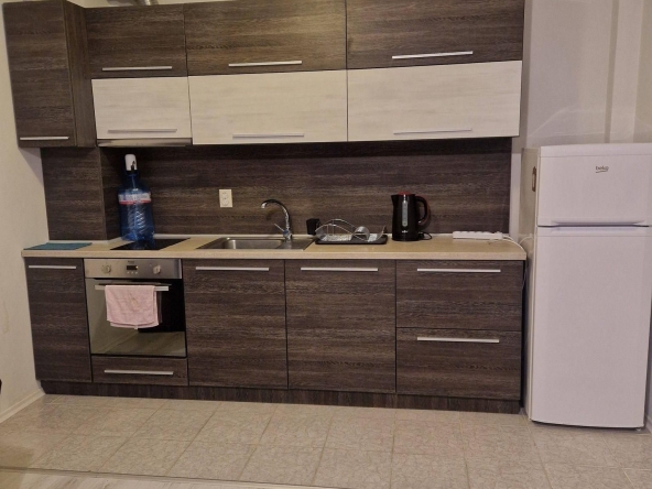 Дава се под наем Двустаен апартамент в Варна, м-т Евксиноград - 50 кв.м за 498.27 € - Снимка #1