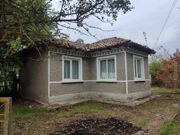 Къща в с. Полковник Свещарово, Област Добрич - 60 кв.м за 706 €/кв.м - Снимка #1