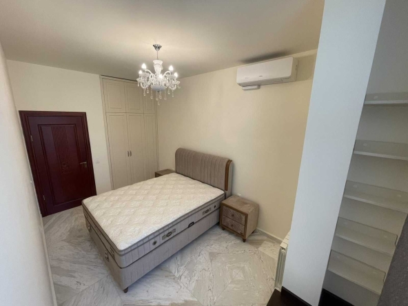 Дава се под наем Двустаен апартамент в София, Витоша - 65 кв.м за 548.25 € - Снимка #1