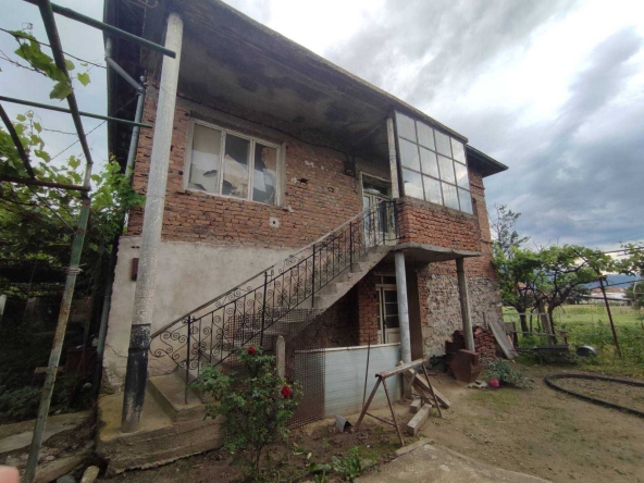 Къща в с. Лозен, Област Пазарджик - 160 кв.м за 150 €/кв.м - Снимка #1