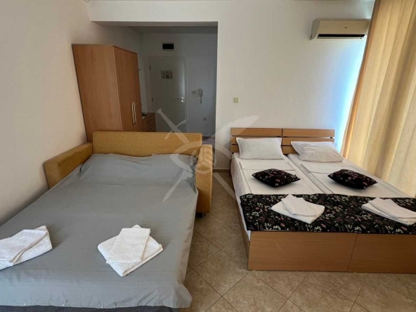 Едностаен апартамент в к.к. Слънчев бряг - 48 кв.м за 553 €/кв.м - Снимка #1