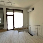 Дава се под наем Магазин в Пловдив, Център - 42 кв.м за 318.75 € - Снимка #1