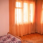 Дава се под наем Едностаен апартамент в София, Център - 40 кв.м за 388.62 € - Снимка #1