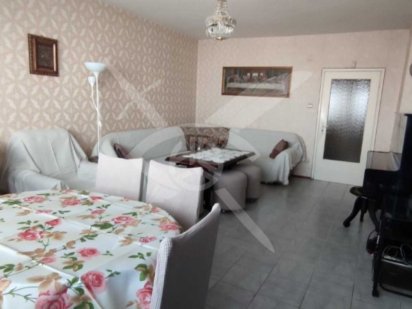 Дава се под наем Четиристаен апартамент в София, Банишора - 132 кв.м за 997.05 € - Снимка #1