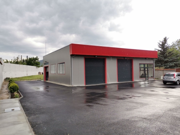 Дава се под наем Склад в Велинград - 244 кв.м за 2992.17 € - Снимка #1