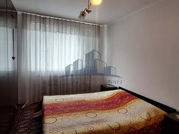 Четиристаен апартамент в Шумен, Център - 100 кв.м за 852 €/кв.м - Снимка #1