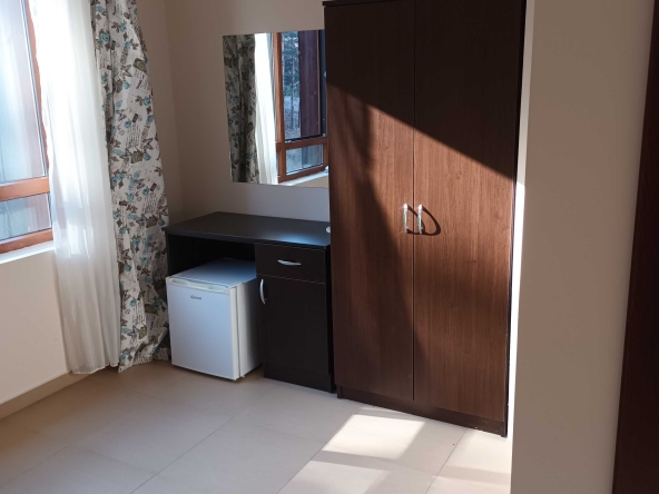 Промишлена сграда в с. Иваново, Област Хасково - 500 кв.м за 42 €/кв.м - Снимка #1