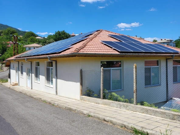 Дава се под наем Склад в Ардино - 300 кв.м за 498.27 € - Снимка #1