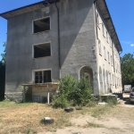 Хотел в Казанлък - 1344 кв.м за 220 €/кв.м - Снимка #1