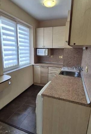 Дава се под наем Тристаен апартамент в Варна, Трошево - 80 кв.м за 498.27 € - Снимка #1