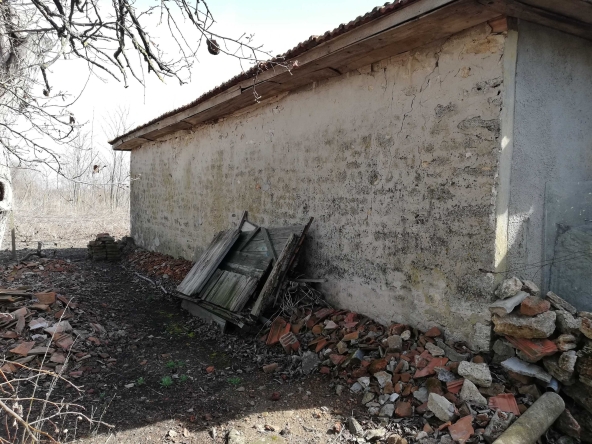 Къща в с. Белгун, Област Добрич - 80 кв.м за 70 €/кв.м - Снимка #1