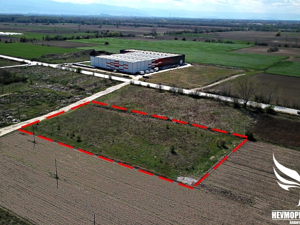 Парцел в Раковски - 4900 кв.м за 14 €/кв.м - Снимка #1