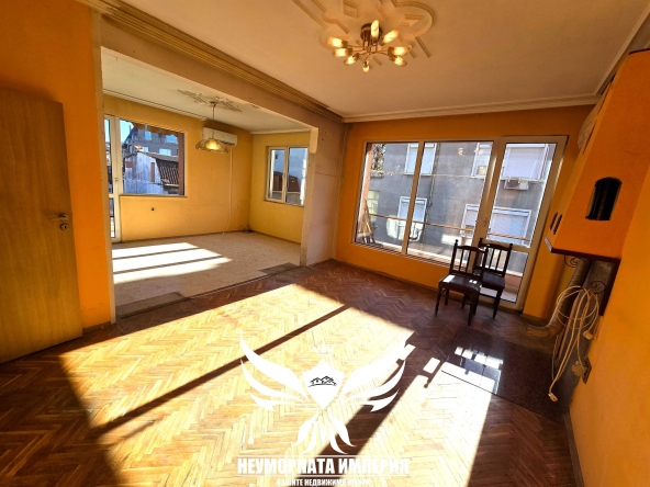 Многостаен апартамент в Асеновград - 157 кв.м за 584 €/кв.м - Снимка #1