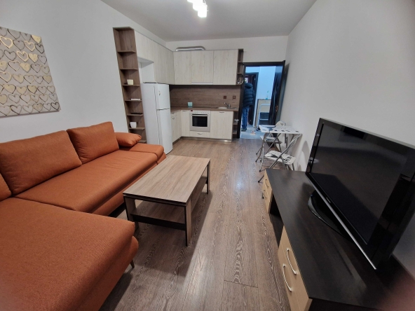 Дава се под наем Двустаен апартамент в Пловдив, Съдийски - 55 кв.м за 428.91 € - Снимка #1