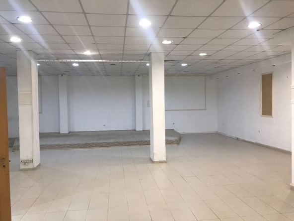 Дава се под наем Офис в Бургас, Братя Миладинови - 170 кв.м за 498.27 € - Снимка #1