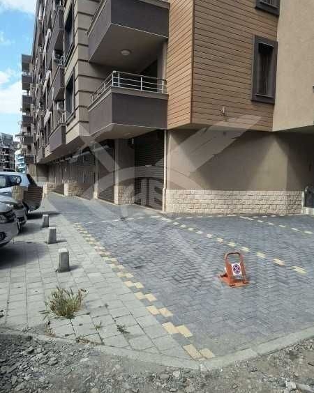 Дава се под наем Гараж / Паркомясто в Поморие - 20 кв.м за 21944.28 € - Снимка #1