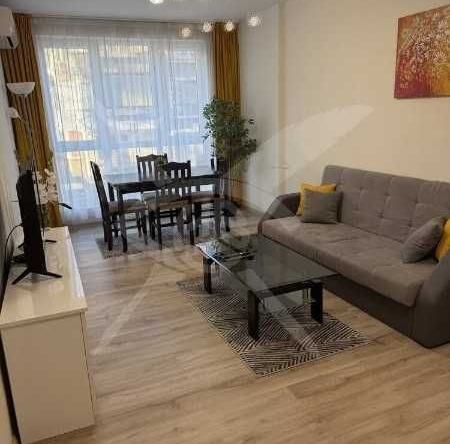 Дава се под наем Двустаен апартамент в Пловдив, Център - 50 кв.м за 548.25 € - Снимка #1