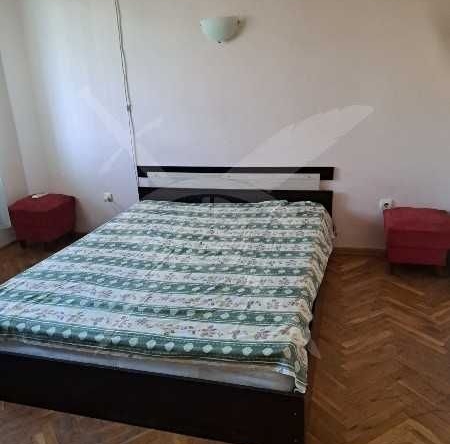 Дава се под наем Тристаен апартамент в Пловдив, Христо Смирненски - 68 кв.м за 448.8 € - Снимка #1