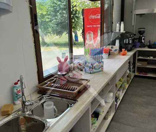 Заведение в Бургас, Славейков - 20 кв.м за 574 €/кв.м - Снимка #1