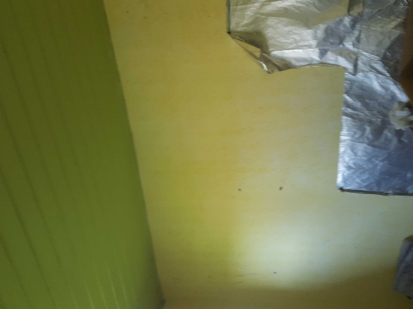 Промишлена сграда в с. Волуяк, Област София-град - 610 кв.м за 159 €/кв.м - Снимка #1