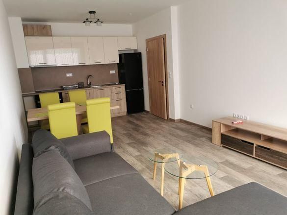 Дава се под наем Двустаен апартамент в Варна, Кайсиева градина - 65 кв.м за 433.5 € - Снимка #1