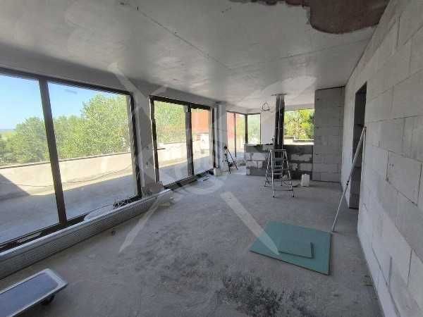 Двустаен апартамент в к.к. Слънчев бряг - 94 кв.м за 429 €/кв.м - Снимка #1