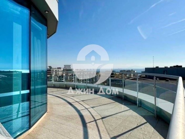 Четиристаен апартамент в Бургас, Сарафово - 237 кв.м за 474 €/кв.м - Снимка #1