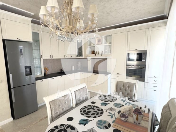 Къща в Поморие - 145 кв.м за 1319 €/кв.м - Снимка #1