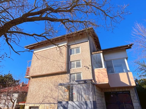 Къща в Шабла - 851 кв.м за 132 €/кв.м - Снимка #1