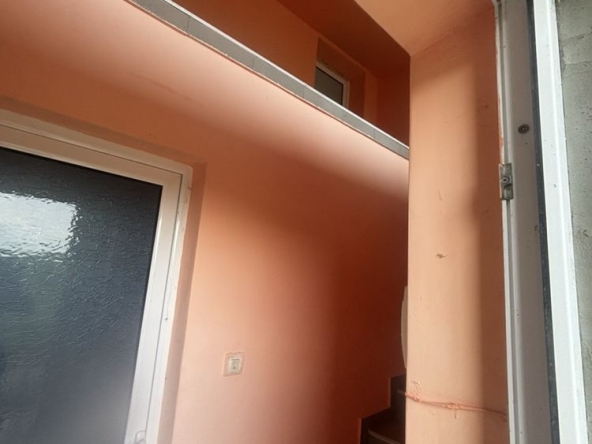 Промишлена сграда в Брезник - 8002001 кв.м за 0 €/кв.м - Снимка #1