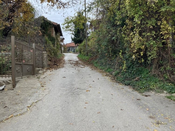 Парцел в Троян - 738 кв.м за 12 €/кв.м - Снимка #1