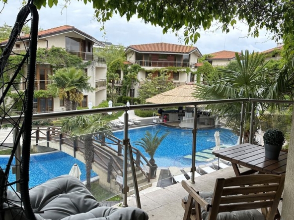 Дава се под наем Двустаен апартамент в Созопол - 83 кв.м за 1795.2 € - Снимка #1