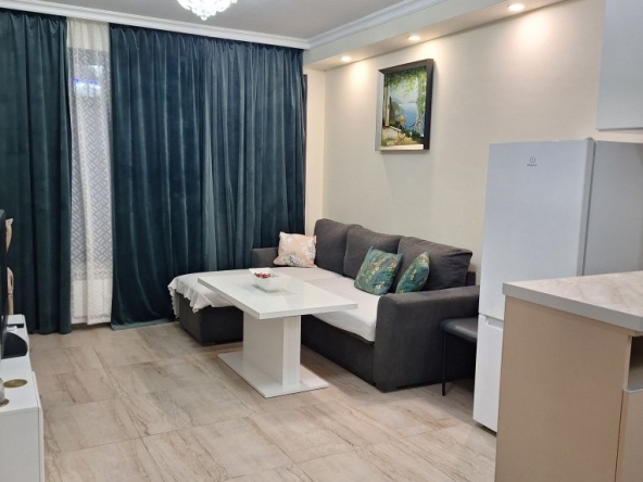 Дава се под наем Двустаен апартамент в София, Витоша - 75 кв.м за 747.66 € - Снимка #1