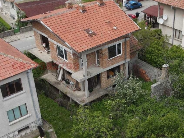 Къща в Черноморец - 325 кв.м за 267 €/кв.м - Снимка #1