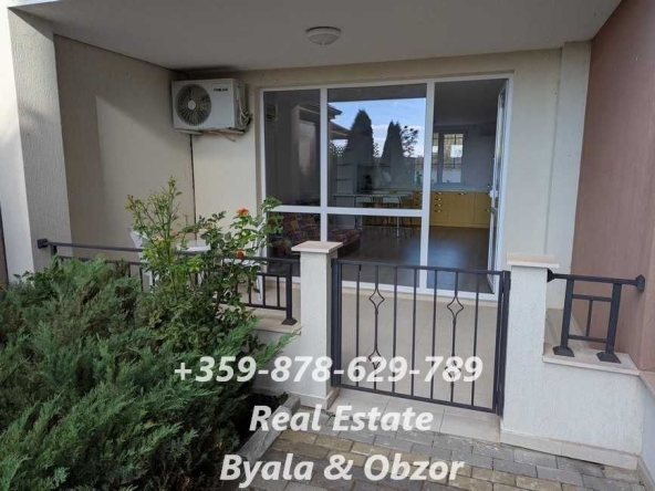 Двустаен апартамент в Бяла - 83 кв.м за 461 €/кв.м - Снимка #1