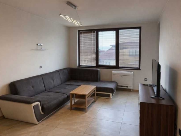 Дава се под наем Тристаен апартамент в София, Редута - 101 кв.м за 846.6 € - Снимка #1