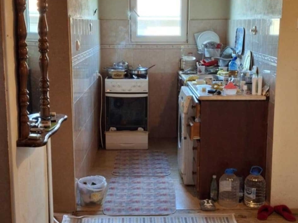 Етаж от къща в Асеновград - 118 кв.м за 411 €/кв.м - Снимка #1