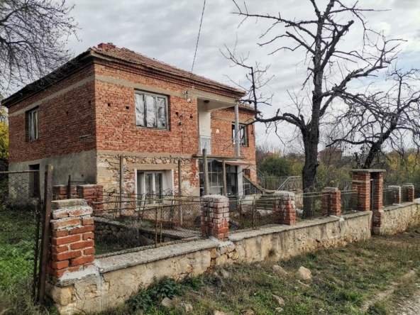 Къща в Свиленград - 200 кв.м за 128 €/кв.м - Снимка #1