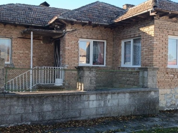 Къща в с. Брестак, Област Варна - 93 кв.м за 269 €/кв.м - Снимка #1