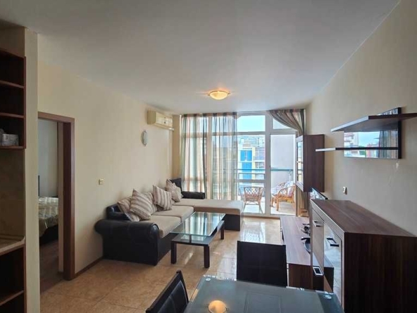 Тристаен апартамент в к.к. Слънчев бряг - 108 кв.м за 520 €/кв.м - Снимка #1