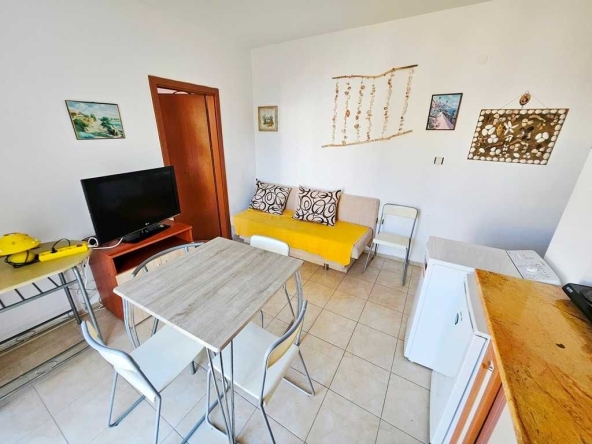 Двустаен апартамент в к.к. Слънчев бряг - 40 кв.м за 636 €/кв.м - Снимка #1