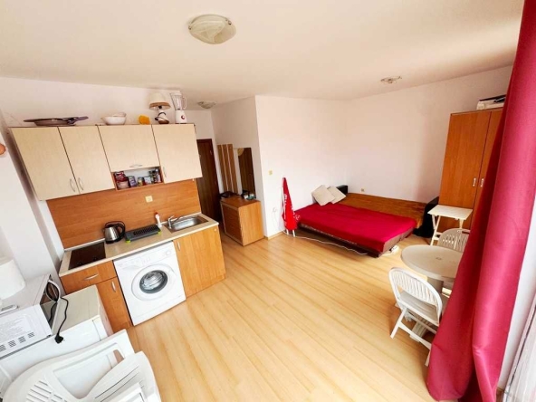 Едностаен апартамент в к.к. Слънчев бряг - 39 кв.м за 602 €/кв.м - Снимка #1