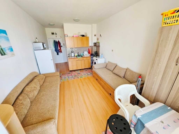 Едностаен апартамент в к.к. Слънчев бряг - 31 кв.м за 535 €/кв.м - Снимка #1