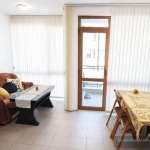 Дава се под наем Двустаен апартамент в Варна, Център - 55 кв.м за 398.82 € - Снимка #1