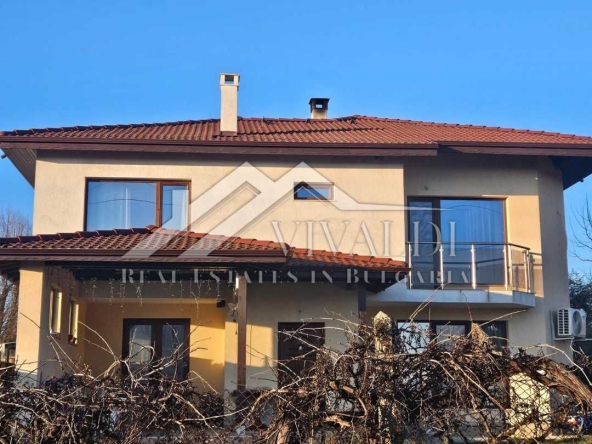 Къща в с. Приселци, Област Варна - 217 кв.м за 894 €/кв.м - Снимка #1