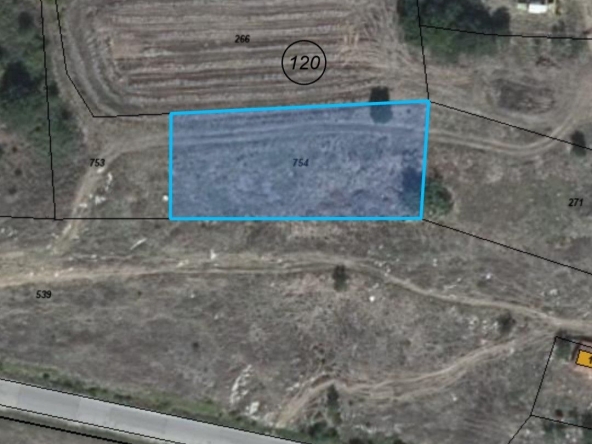 Парцел в Разград, Варош - 1654 кв.м за 7 €/кв.м - Снимка #1