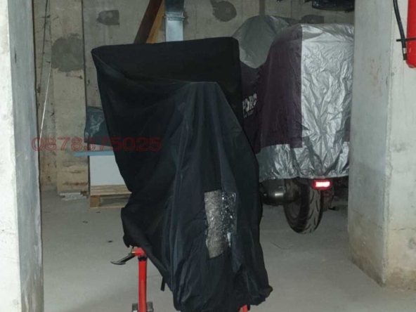 Дава се под наем Гараж / Паркомясто в София, Редута - 8 кв.м за 35.7 € - Снимка #1