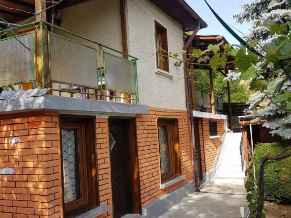 Къща в с. Несла, Област София-област - 140 кв.м за 310 €/кв.м - Снимка #1