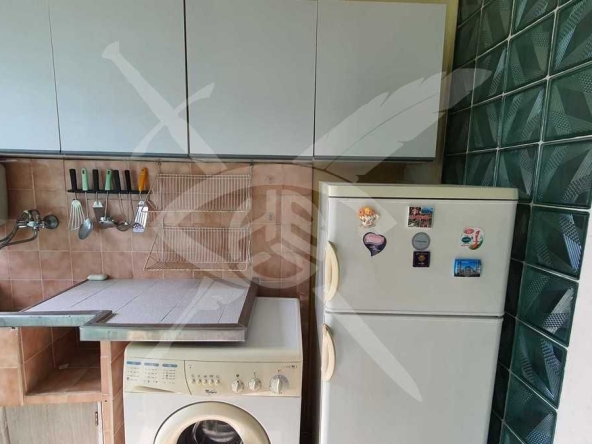 Дава се под наем Тристаен апартамент в Варна, Аспарухово - 70 кв.м за 448.8 € - Снимка #1